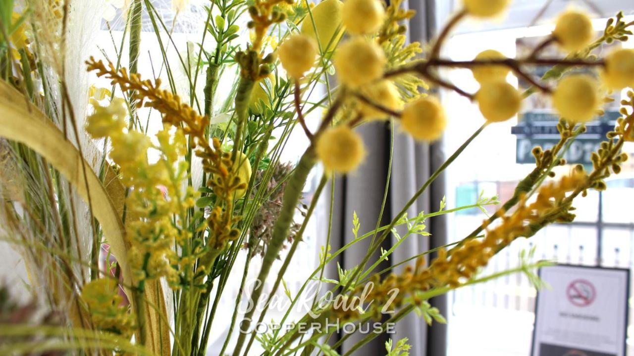 Beautiful Apartments On The Sea Front - Sea Road 2 Филикстоу Екстериор снимка
